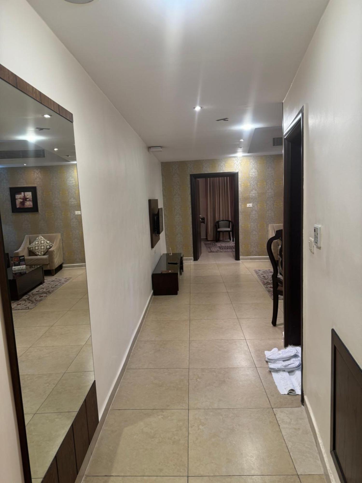 City Rose Hotel Suites Amman Exteriör bild
