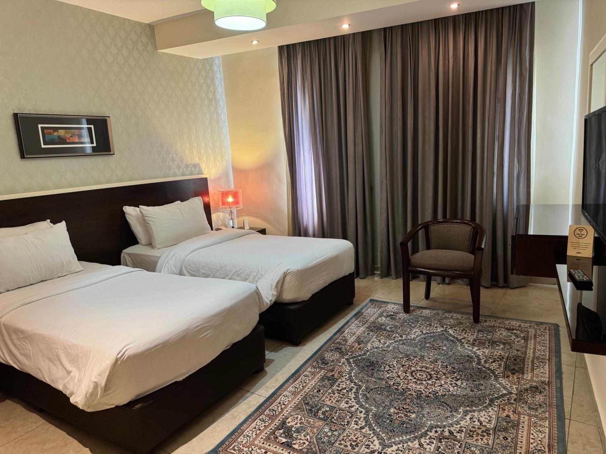 City Rose Hotel Suites Amman Exteriör bild