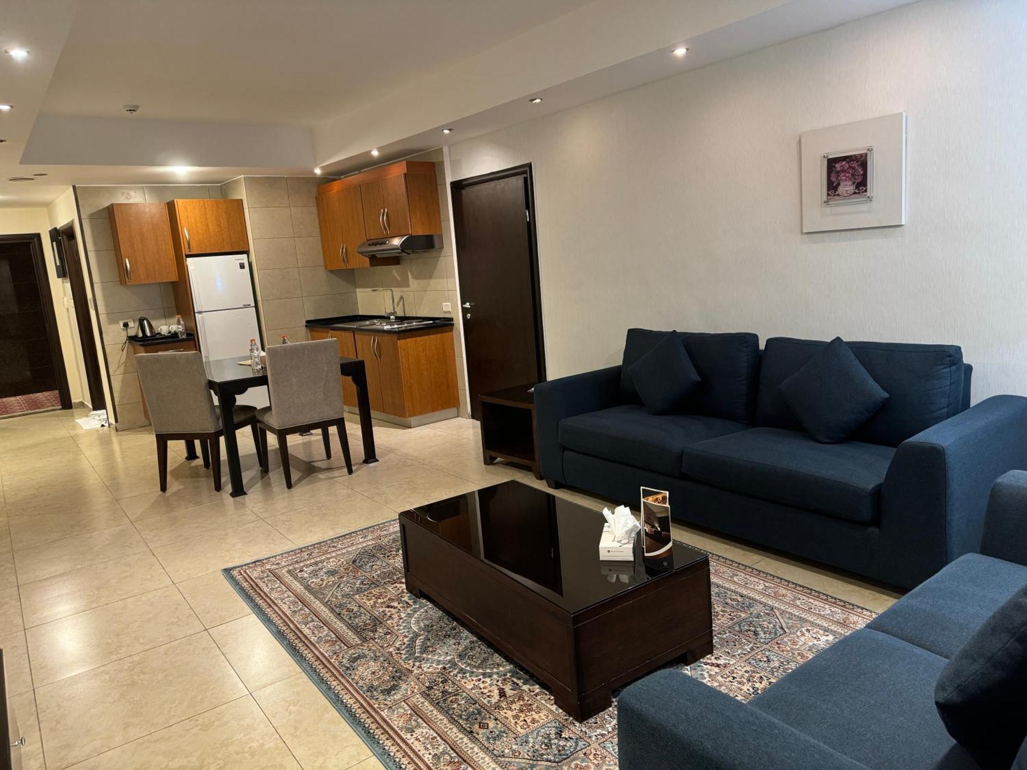 City Rose Hotel Suites Amman Exteriör bild
