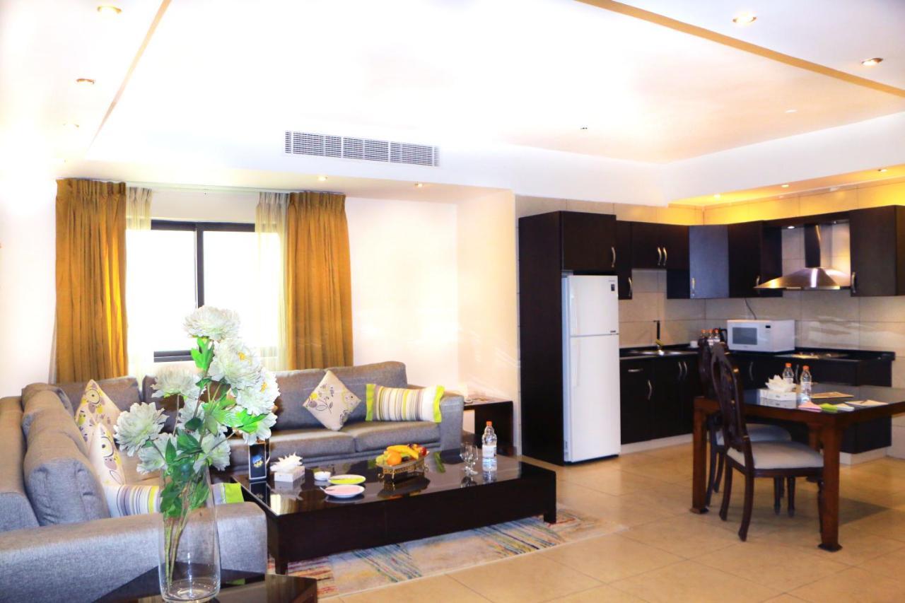 City Rose Hotel Suites Amman Exteriör bild