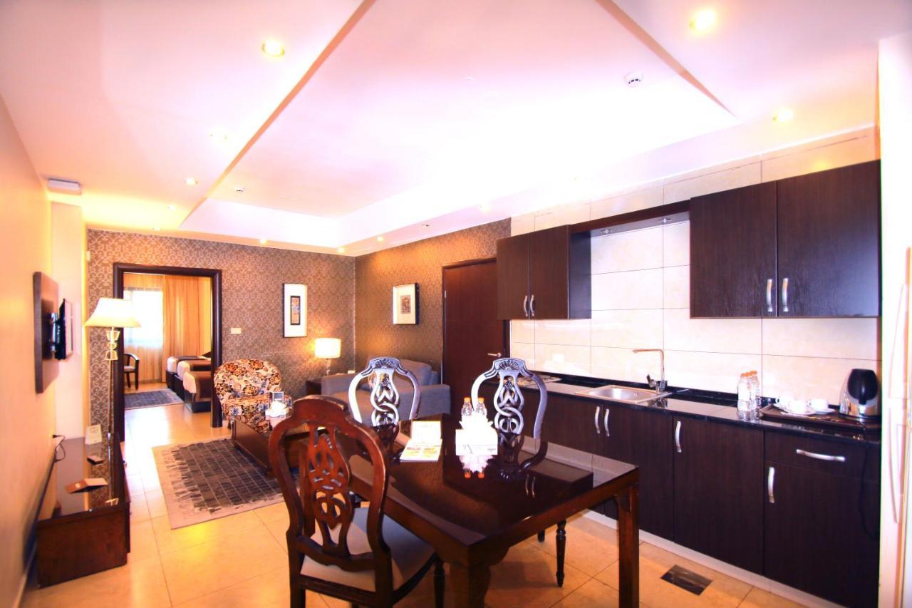 City Rose Hotel Suites Amman Exteriör bild